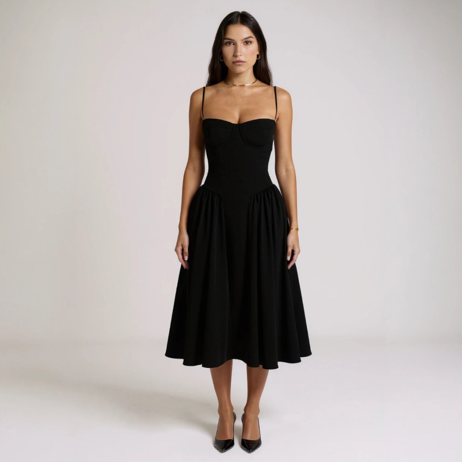 VESTIDO MIDI COM BUSTO ESTRUTURADO | GISELLE™